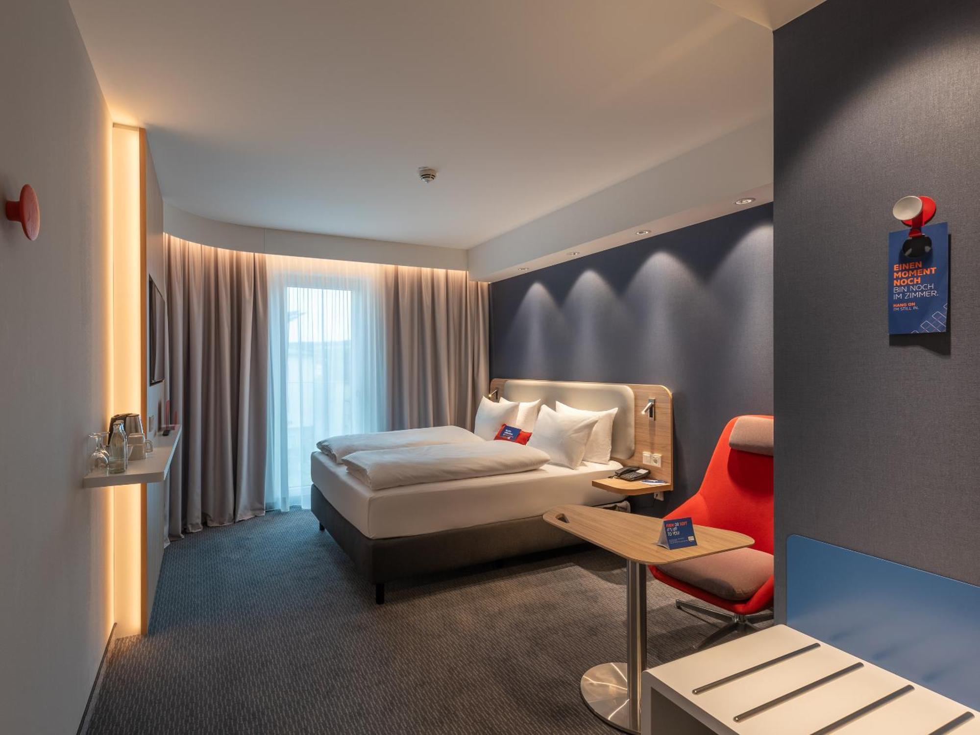 Holiday Inn Express Heilbronn By Ihg Exterior foto