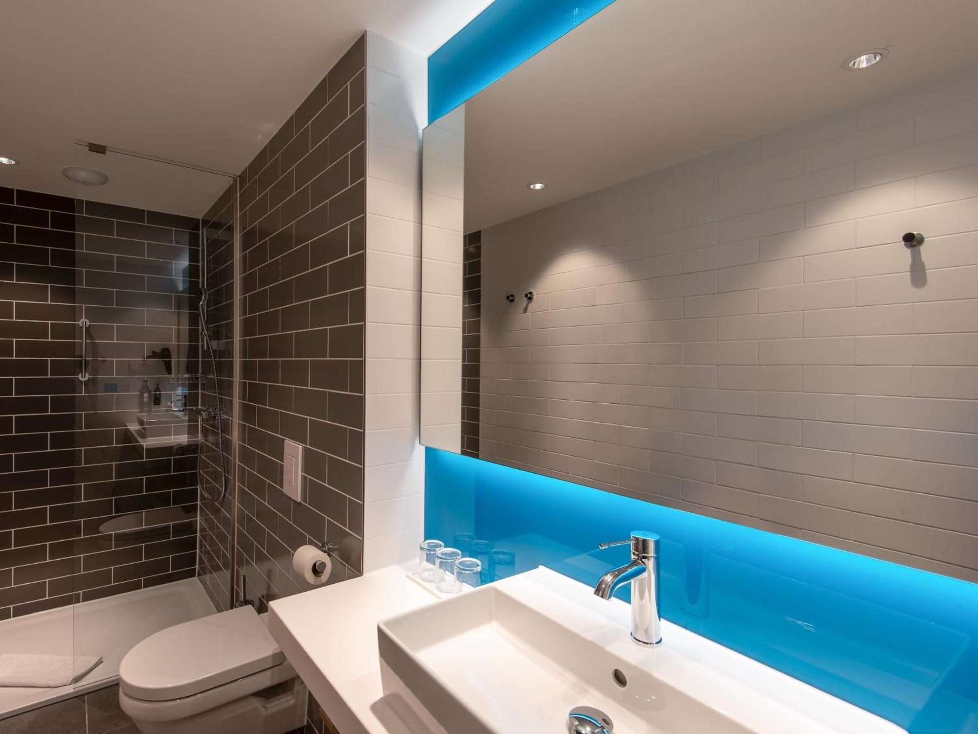Holiday Inn Express Heilbronn By Ihg Exterior foto