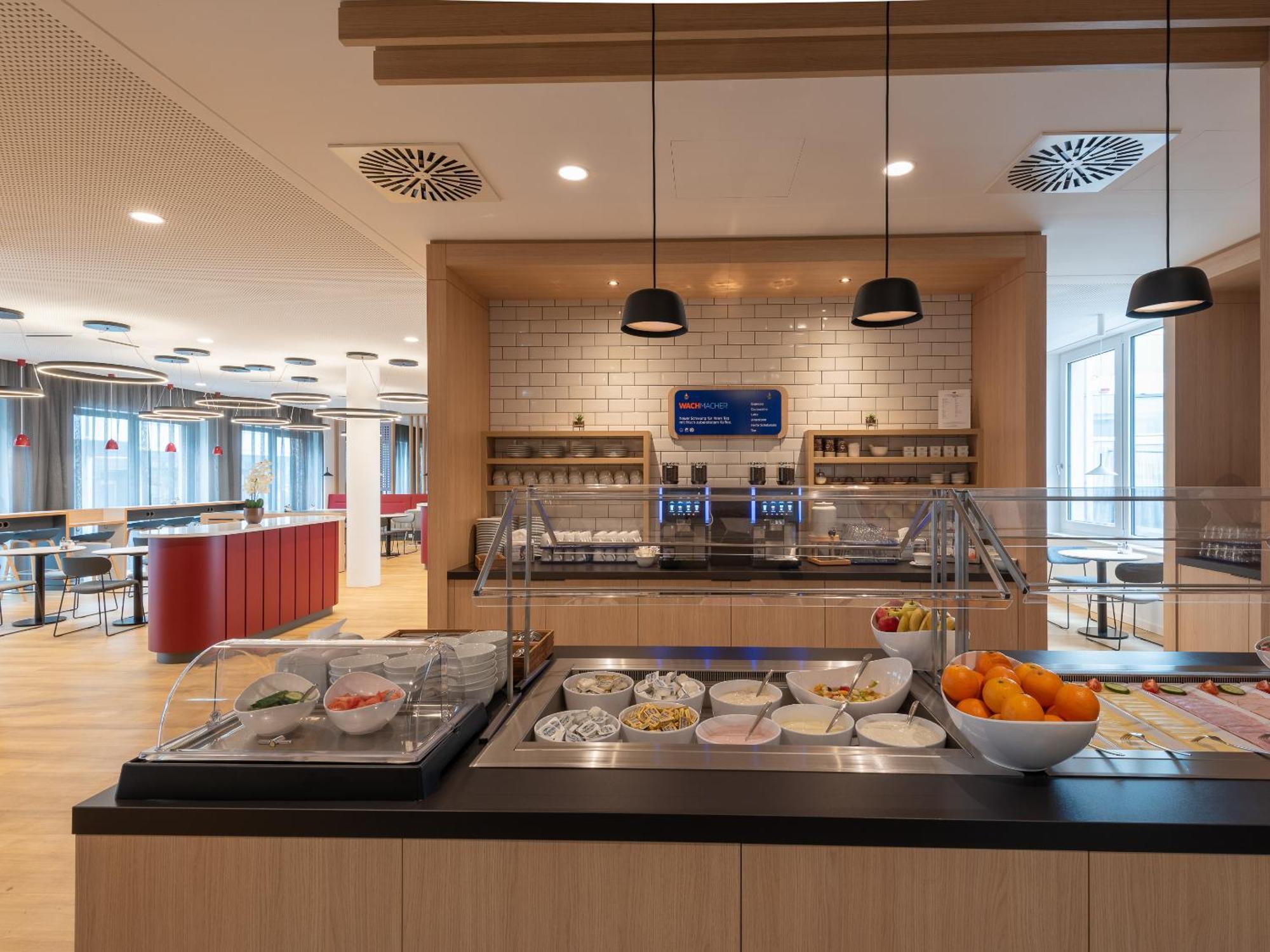 Holiday Inn Express Heilbronn By Ihg Exterior foto